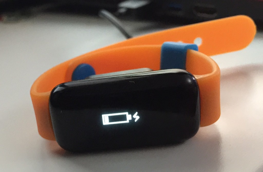 charging fitbit for kids